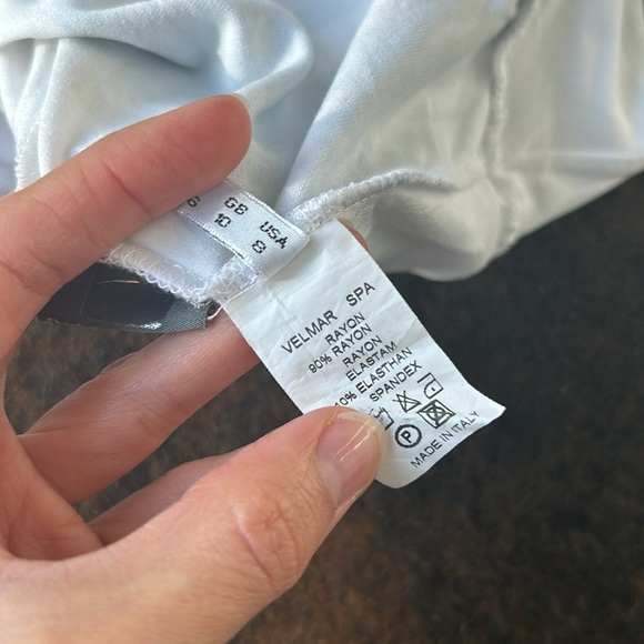 Blumarine - blugirl top size USA 8 - Picture 7 of 7